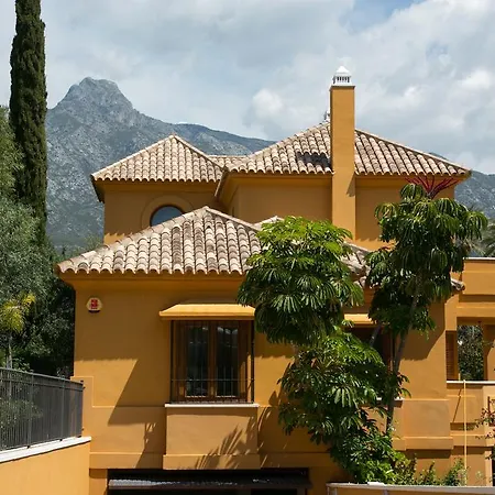 Lomas De * Marbellac